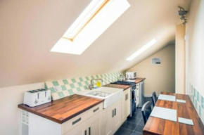 Impeccable 1-Bed Apartment in Nottingham